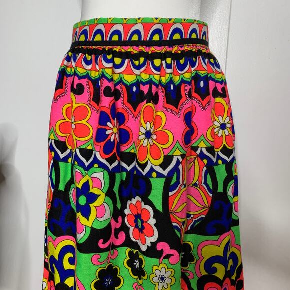 Vintage 60s 70s neon psychedelic floral print barkcloth maxi skirt SZ S / 6 - Picture 2 of 10